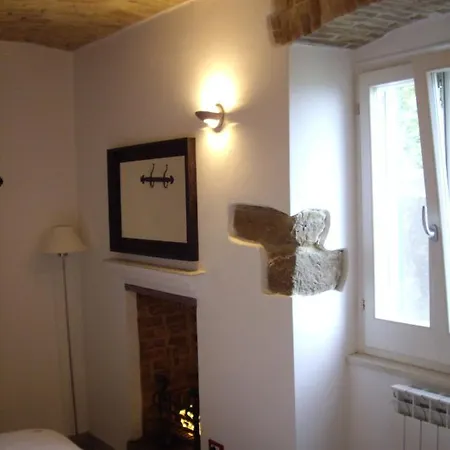 Apartament Sea View 10 Minute Walk To The Sea